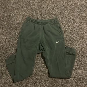 Mens Vinatge nike sweatpants pre owned condition no flaws size S